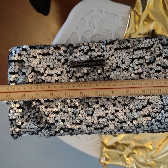BCBG Generation Black/Silver Sequined Foldover Clutch Bag with pouch NWOT - Picture 5 of 5